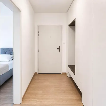 Family Haven - 45 Min To Vienna & Free Parking 브라티슬라바